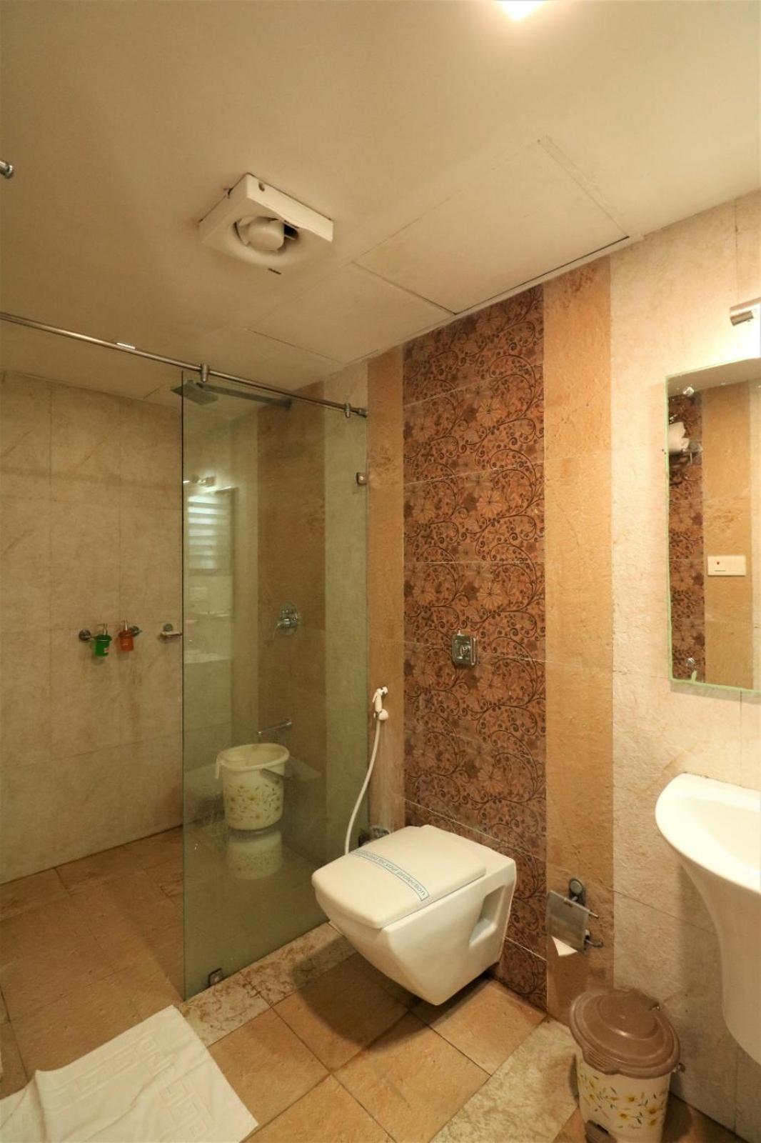 Goverdhan Greens Resort Dwarka L Hotels In Dwarka Eksteriør billede