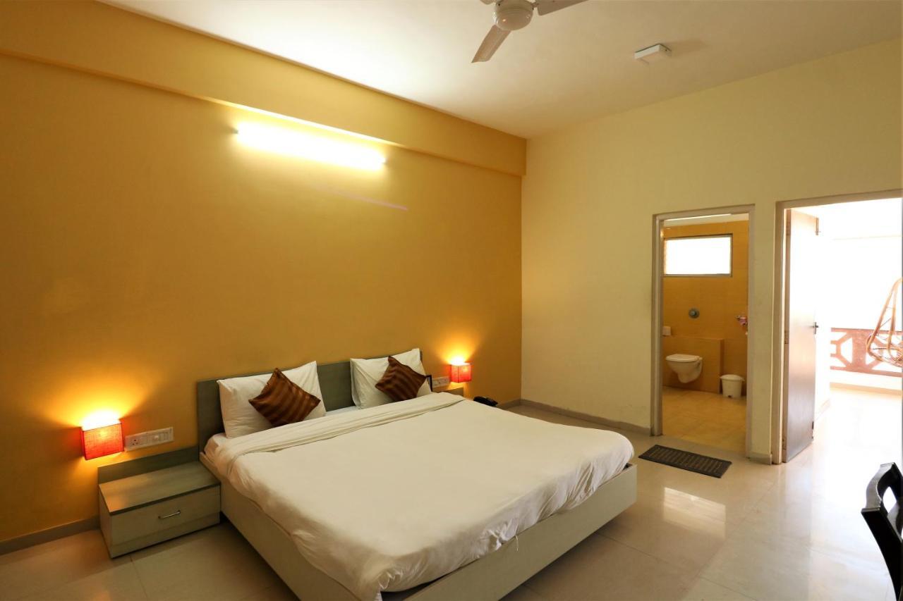 Goverdhan Greens Resort Dwarka L Hotels In Dwarka Eksteriør billede