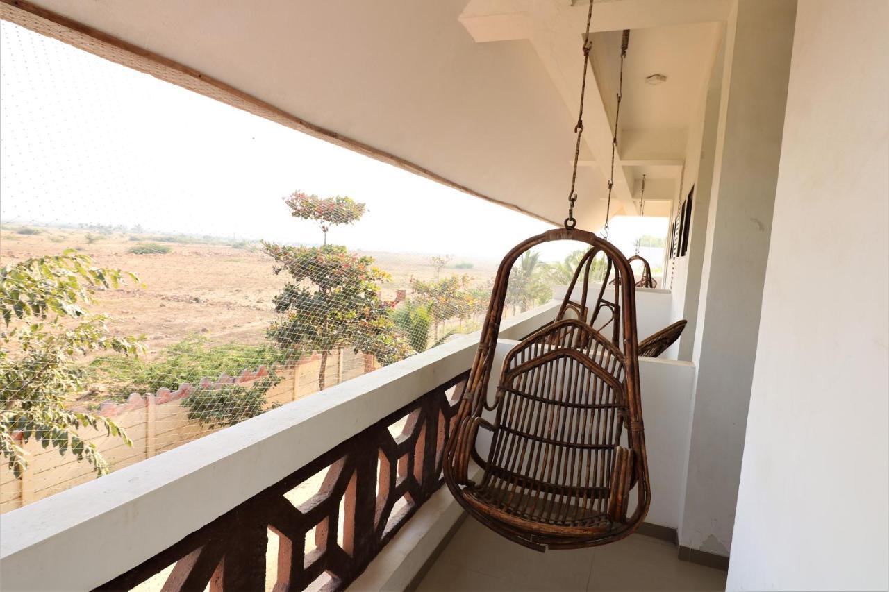 Goverdhan Greens Resort Dwarka L Hotels In Dwarka Eksteriør billede